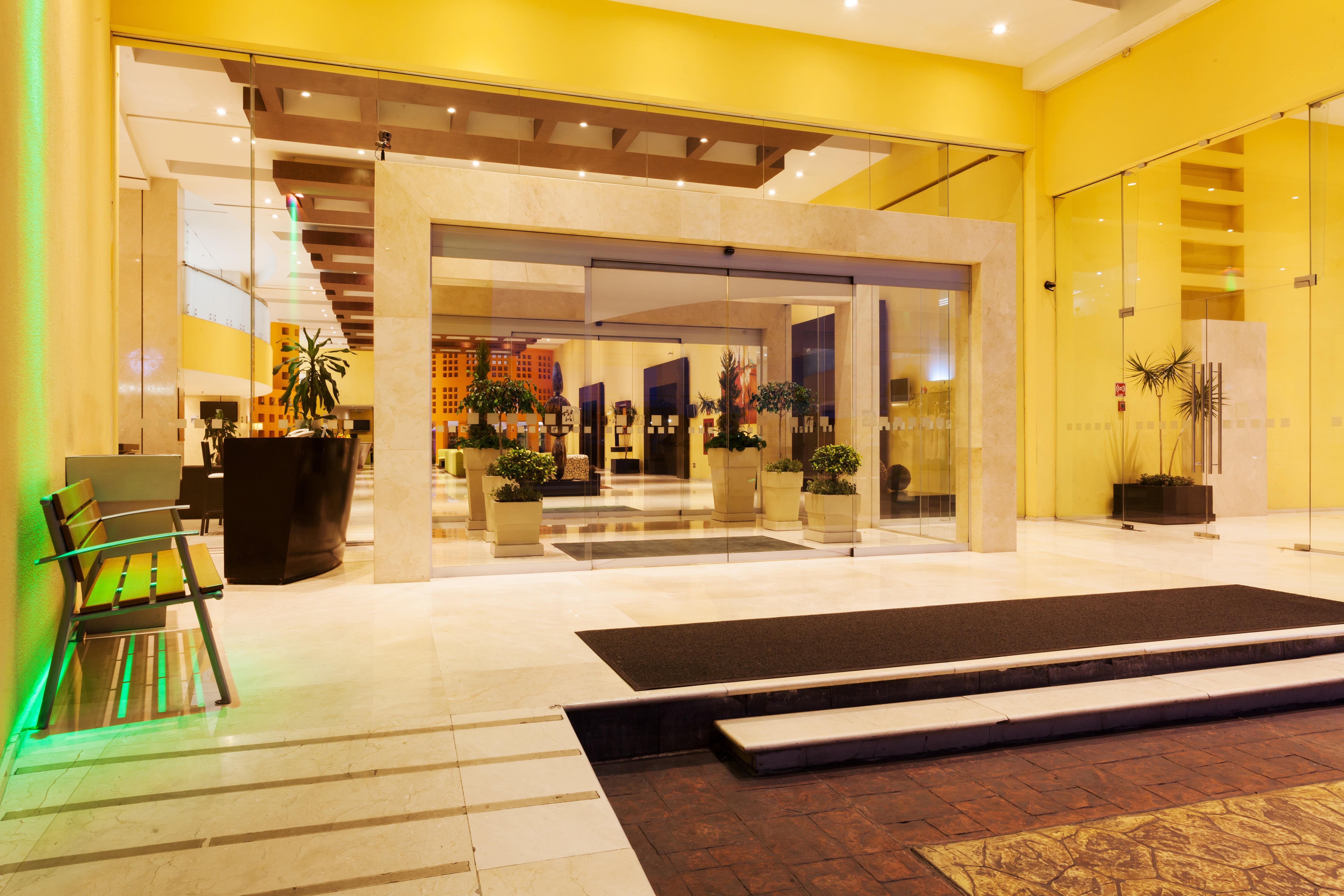 Holiday Inn Puebla Finsa By Ihg Exteriér fotografie