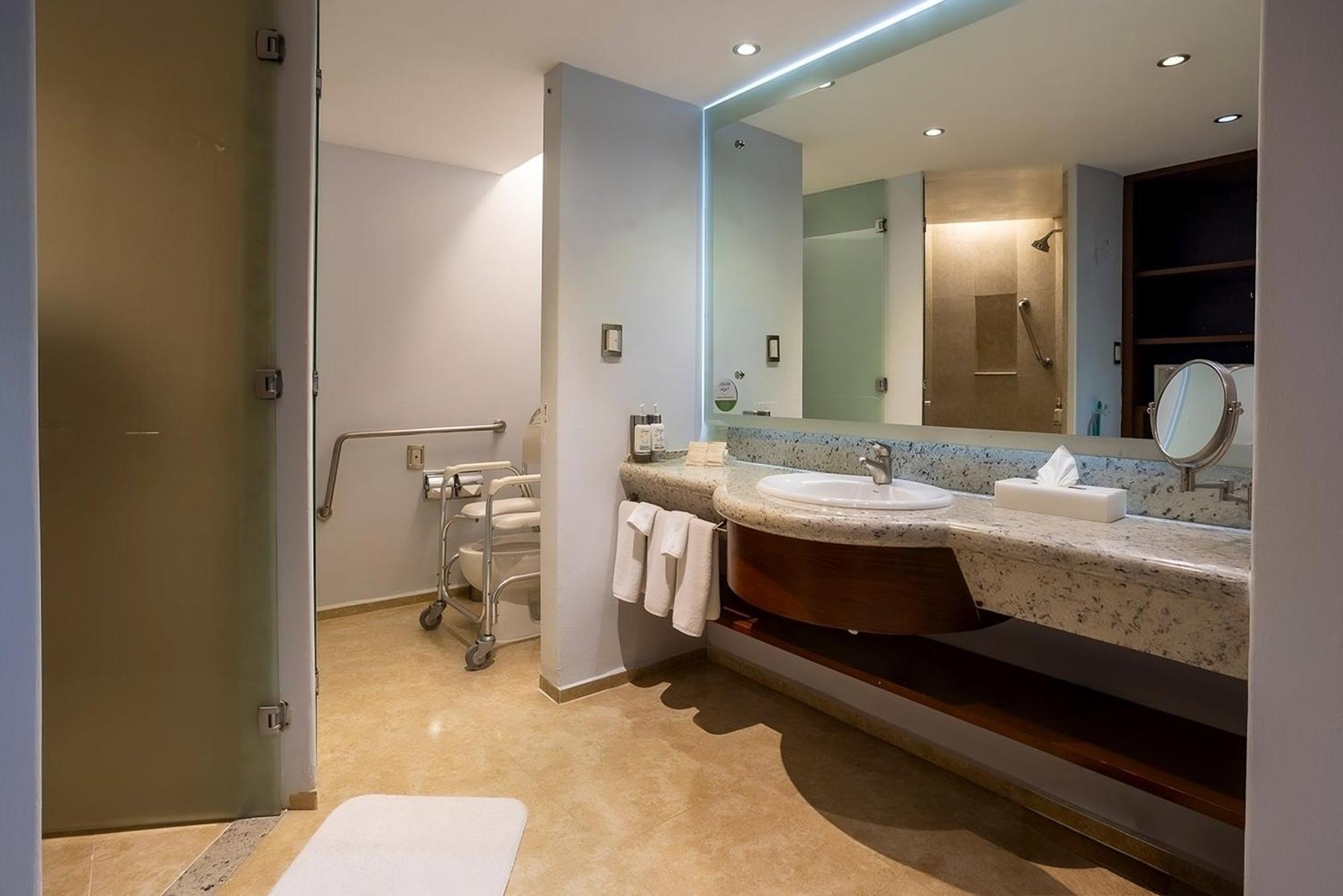 Holiday Inn Puebla Finsa By Ihg Exteriér fotografie
