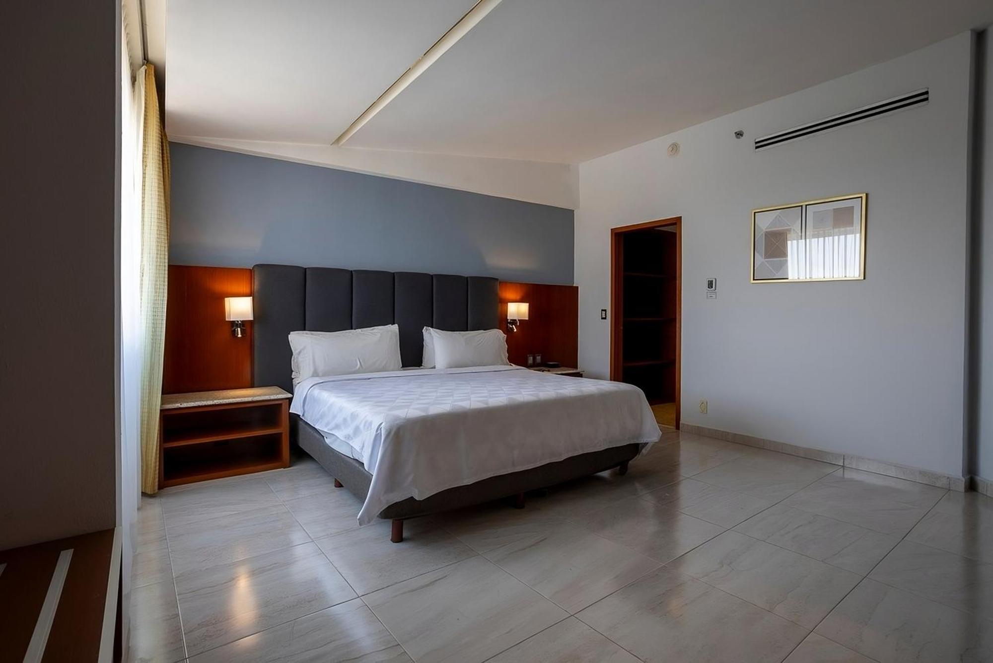 Holiday Inn Puebla Finsa By Ihg Exteriér fotografie